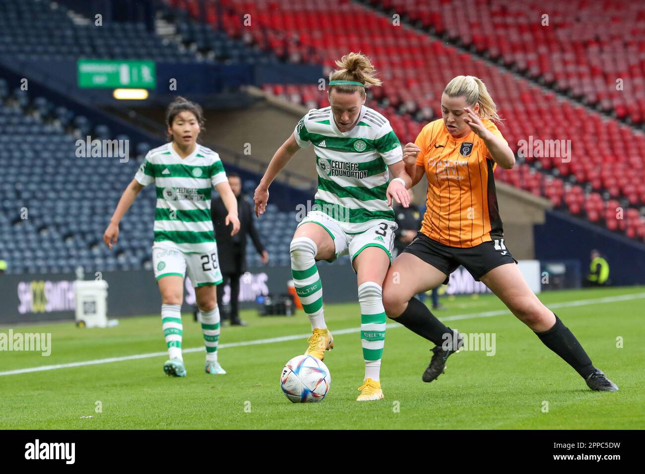 Glasgow, Royaume-Uni. 23rd avril 2023. Dans la demi-finale de la coupe écossaise féminine entre Glasgow City et le Celtic, joué à Hampden Park, Glasgow, Écosse, Royaume-Uni, Celtic gagné par 0 - 1, avec le but marqué par NATASHA FLINT, numéro celtique 26, en 19 minutes. Celtic va maintenant jouer les Rangers en finale le 28 mai 2023 à Hampden Park, Glasgow, Écosse crédit: Findlay/Alay Live News Banque D'Images