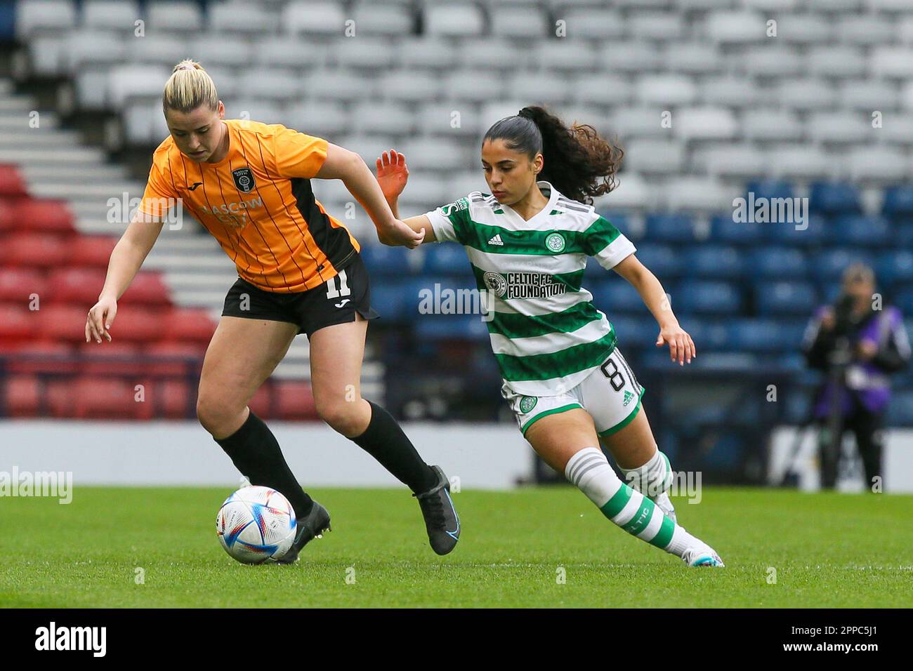 Glasgow, Royaume-Uni. 23rd avril 2023. Dans la demi-finale de la coupe écossaise féminine entre Glasgow City et le Celtic, joué à Hampden Park, Glasgow, Écosse, Royaume-Uni, Celtic gagné par 0 - 1, avec le but marqué par NATASHA FLINT, numéro celtique 26, en 19 minutes. Celtic va maintenant jouer les Rangers en finale le 28 mai 2023 à Hampden Park, Glasgow, Écosse crédit: Findlay/Alay Live News Banque D'Images