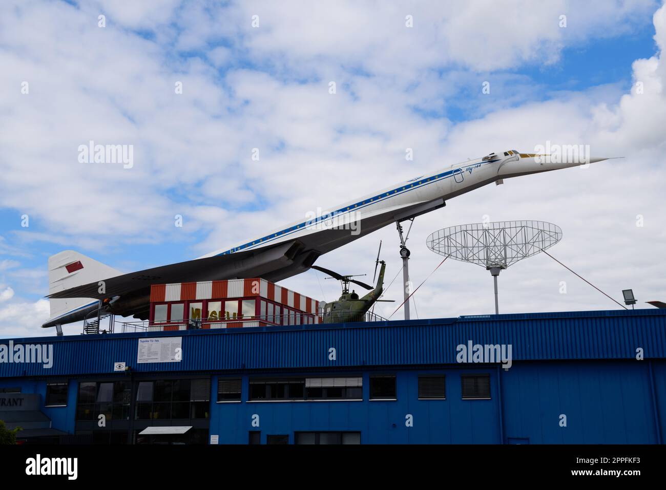 SINSHEIM, ALLEMAGNE - MAI 2022 : Tupolev Tu-144 avion de ligne supersonique soviétique pour passagers Banque D'Images