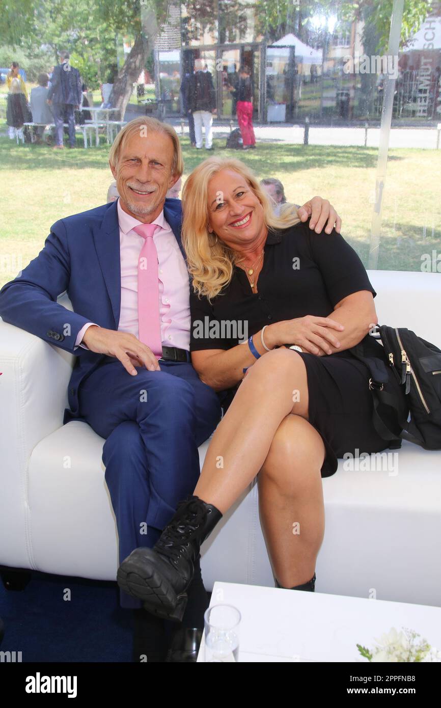 Christoph Daum & Wife Angelica Camm-Daum,EuroMinds Economic Summit,Bucerius Law School Hamburg,30.06.2022 Banque D'Images