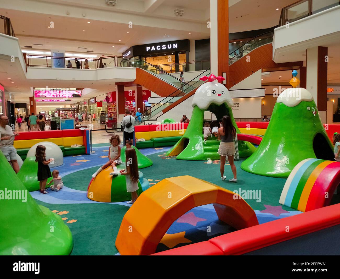 Aire de jeux pour enfants à Aventura Mall, Floride, États-Unis Banque D'Images