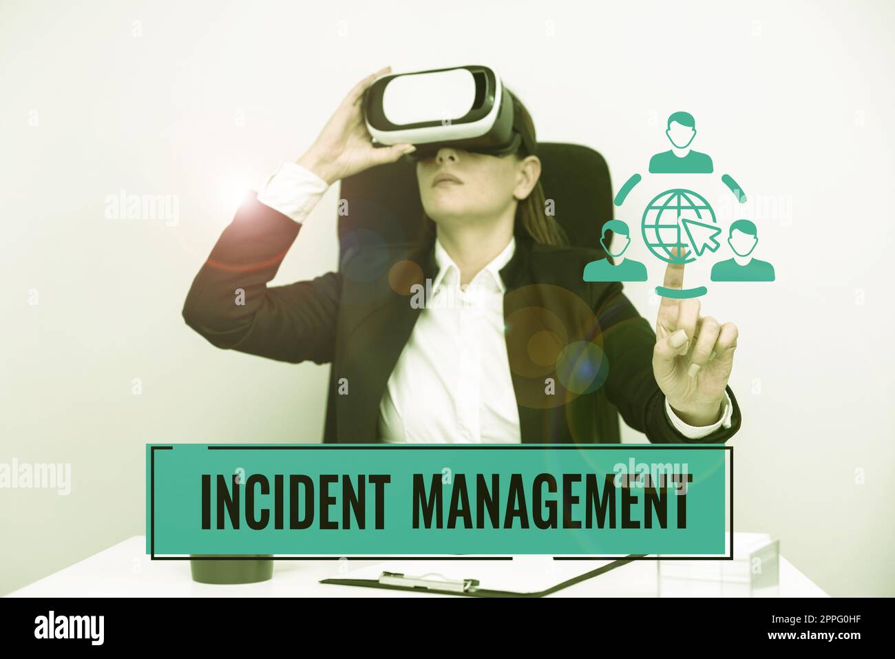 Légende conceptuelle gestion des incidents. Concept signification processus de retour du Service à Normal dangers corrects Banque D'Images