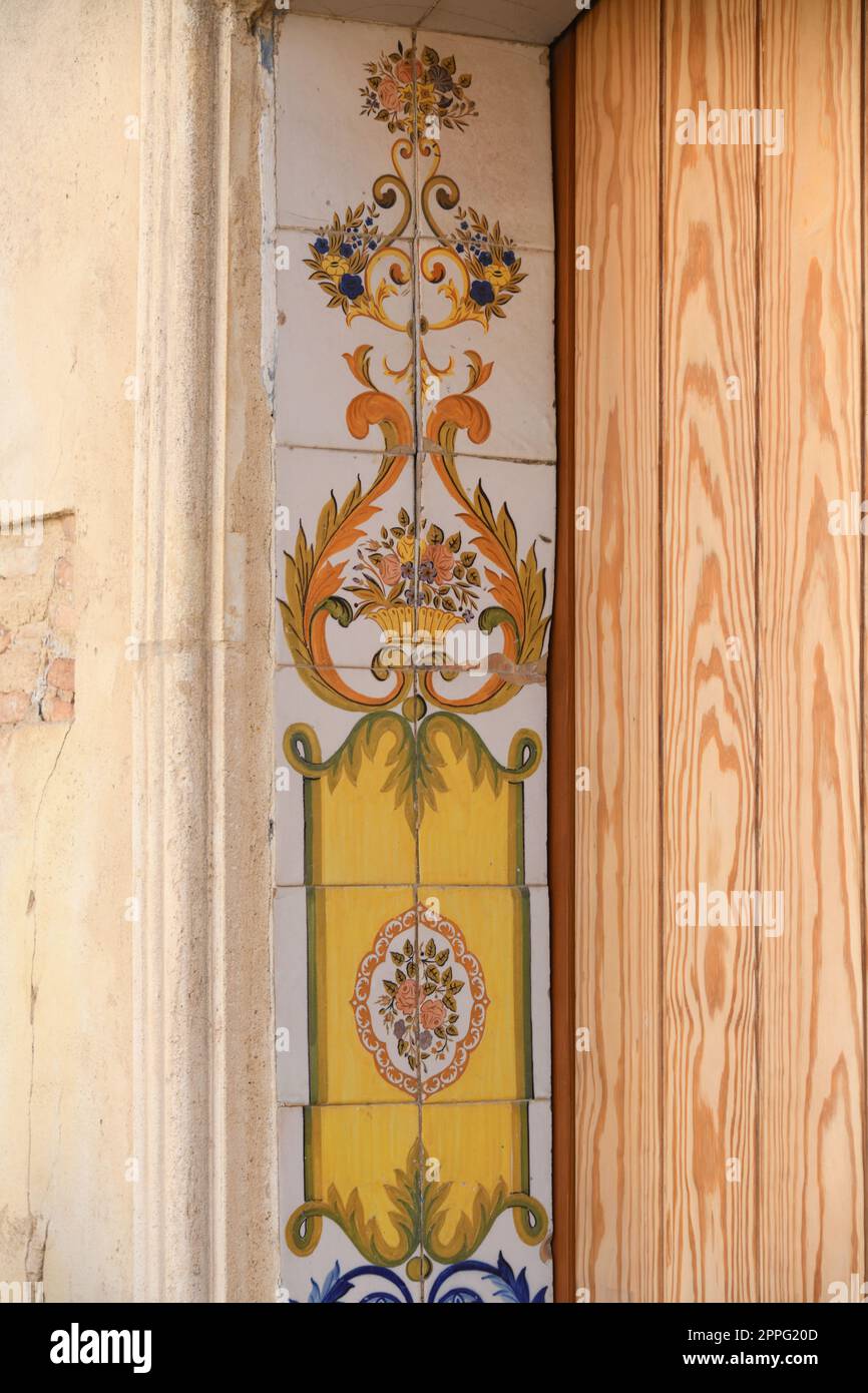 Façades de maisons, paysages urbains à Aldaia, province de Valence, Espagne, mars 2023 Banque D'Images