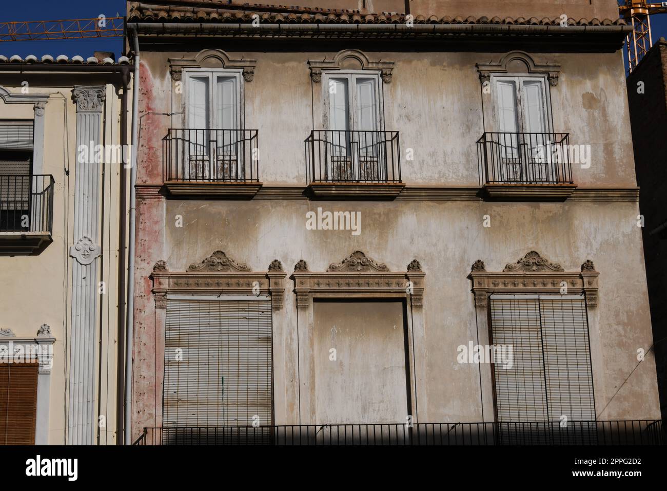 Vues sur la ville, façades de maisons de Valence, province de Valence, Espagne, mars 2023 Banque D'Images