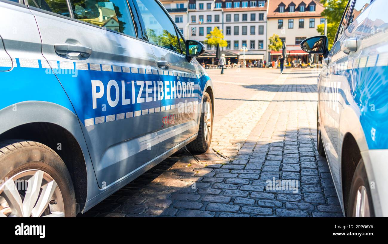 Mannheim, Allemagne - 17 juin 2022 : Département de police car sof de la ville de Mannhhein en Allemagne Banque D'Images