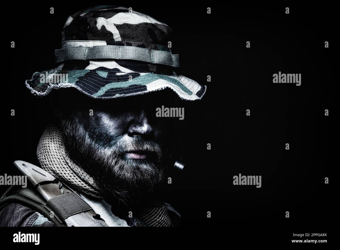 Soldat Commando dans Boonie hat portrait Banque D'Images