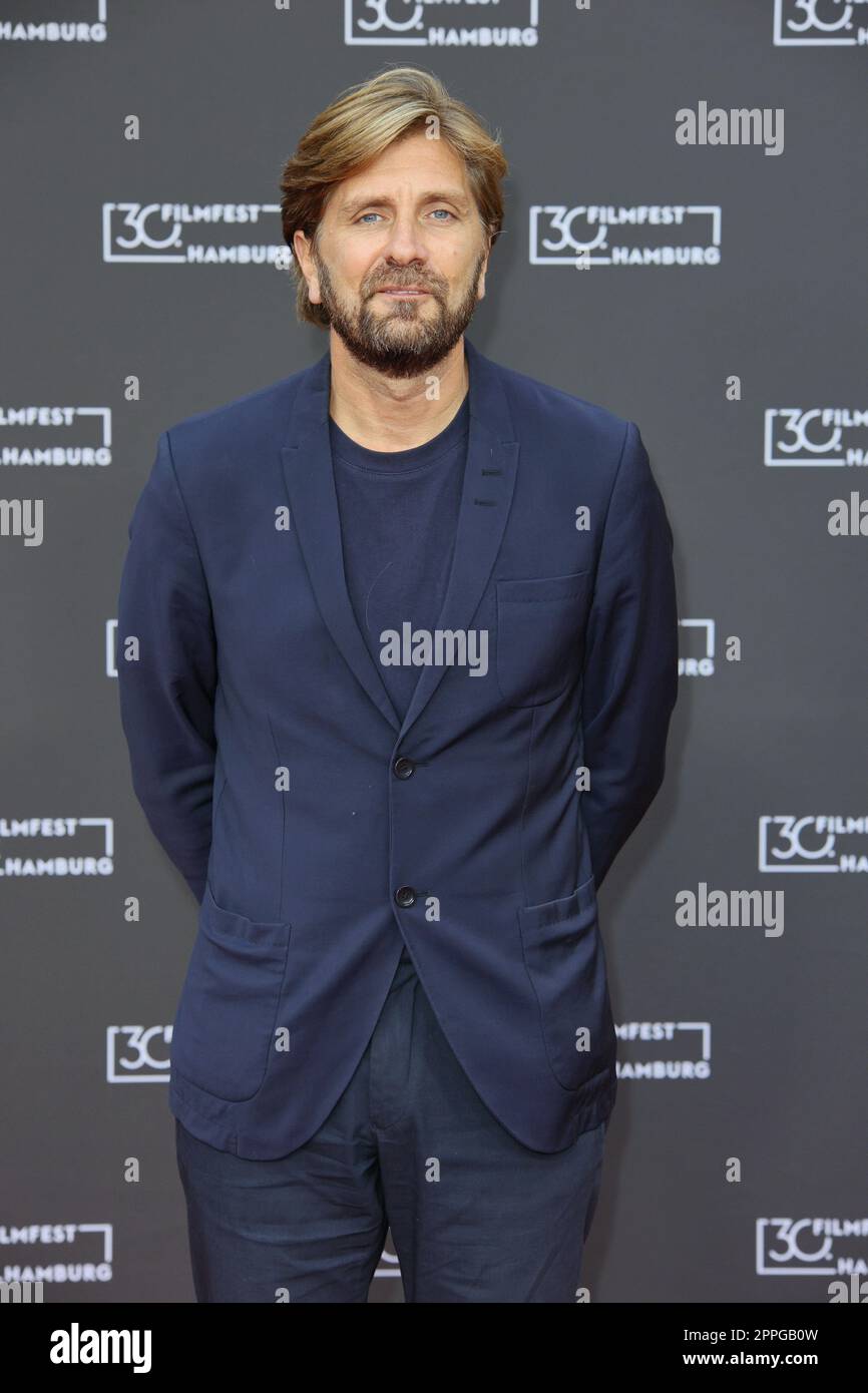 Ruben Oestlund, tapis rouge pour Triangle de tristesse au Filmfest Hambourg, CinemaxX Dammtor, 30.09.2022 Banque D'Images