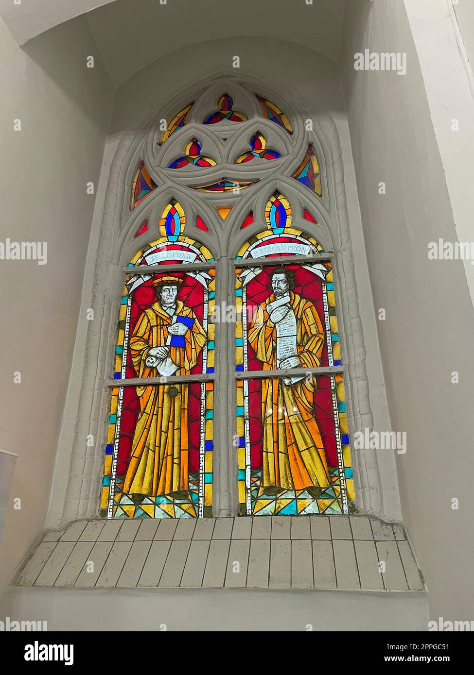 Vitrail dans la cathédrale, Kalinigrad Banque D'Images