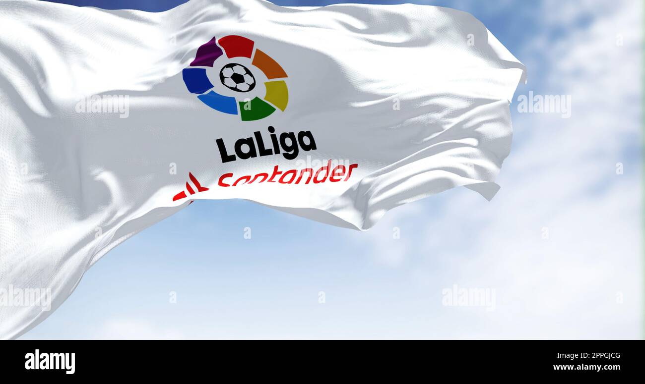 Gros plan du drapeau de la Liga ondulant dans le vent Banque D'Images