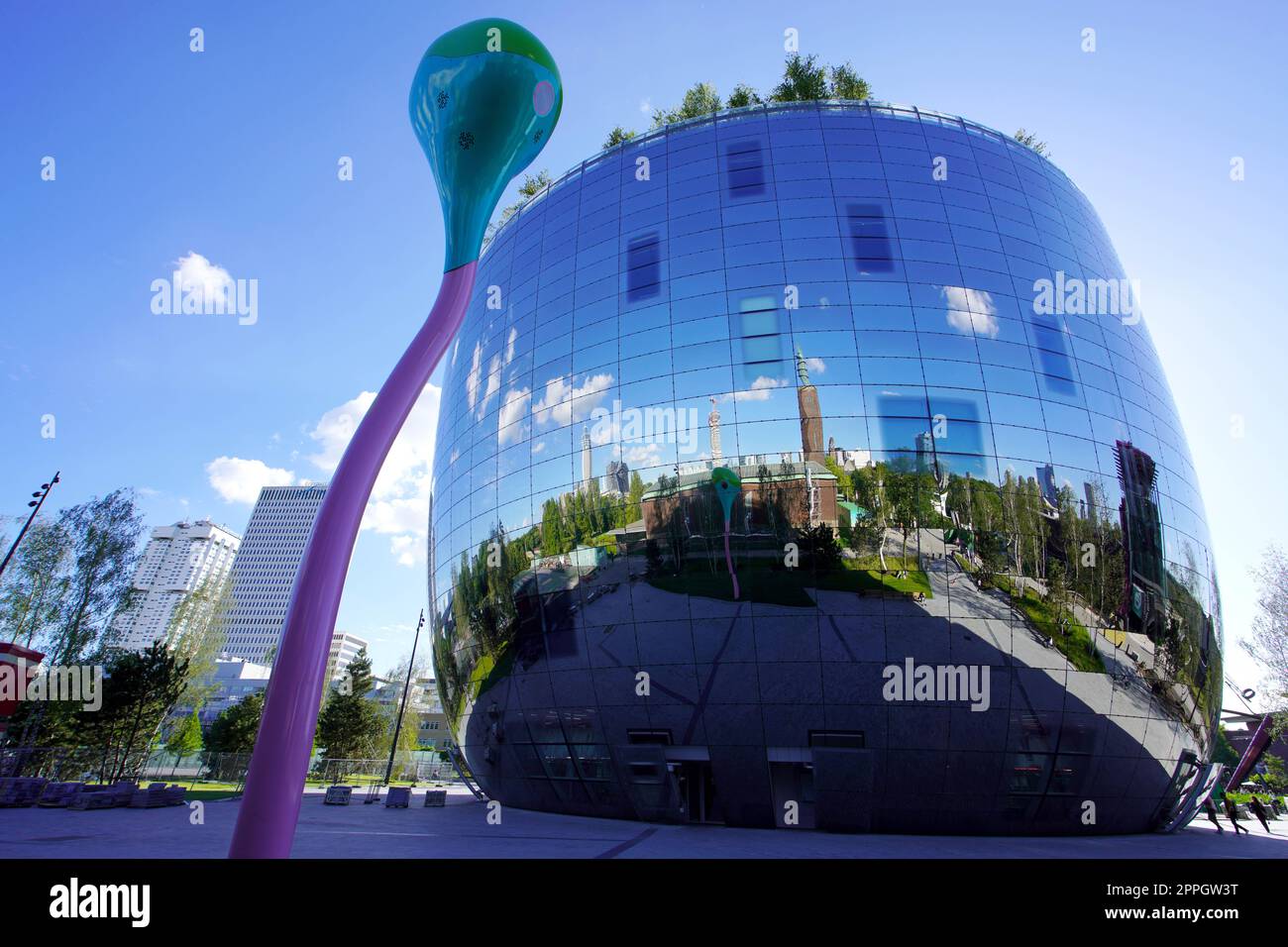 ROTTERDAM, PAYS-BAS - 9 JUIN 2022 : Rotterdam Depot Boijmans Van Beuningen est un dépôt d'art du Musée Boijmans Van Beuningen à Rotterdam, pays-Bas Banque D'Images