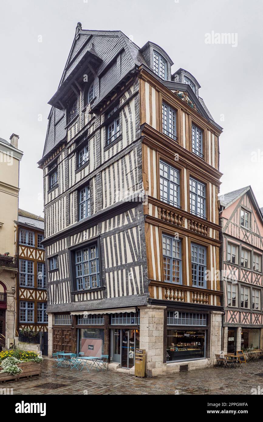 Vieille ville de rouen Banque de photographies et d’images à haute ...