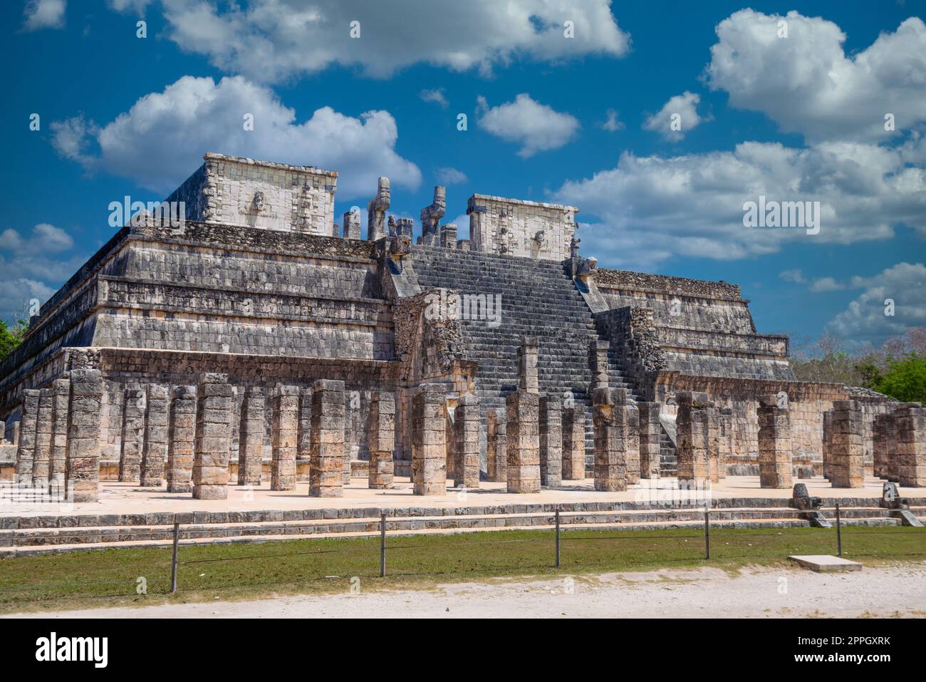 Temple des guerriers à Chichen Itza, Quintana Roo, Mexique. Ruines mayas près de Cancun Banque D'Images