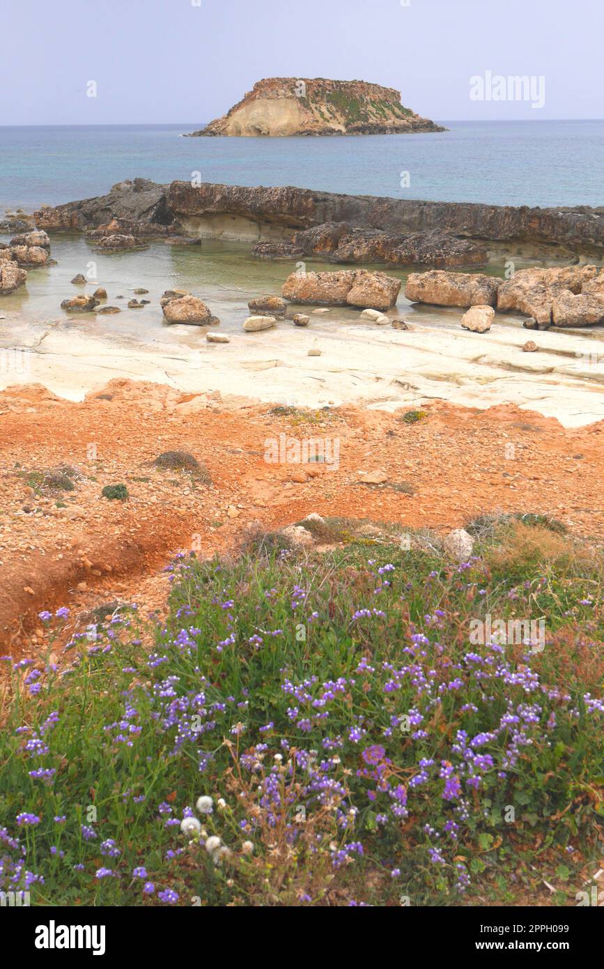 L'île inhabitée de Geronisos (Yeronisos), Île Sainte, République de Chypre Banque D'Images