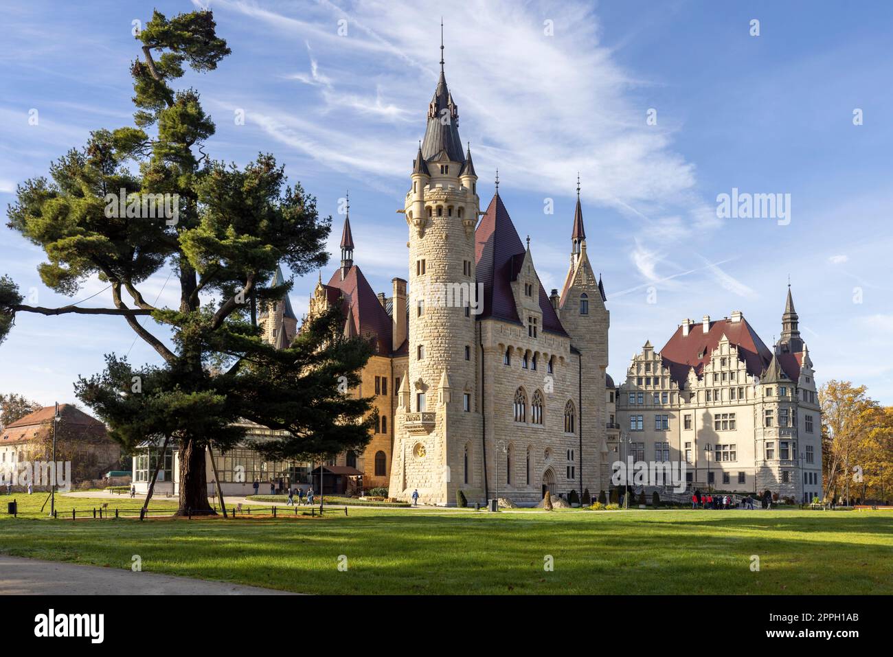 Château de Moszna du 17e siècle, château historique et résidence, Moszna, Opole, Pologne Banque D'Images