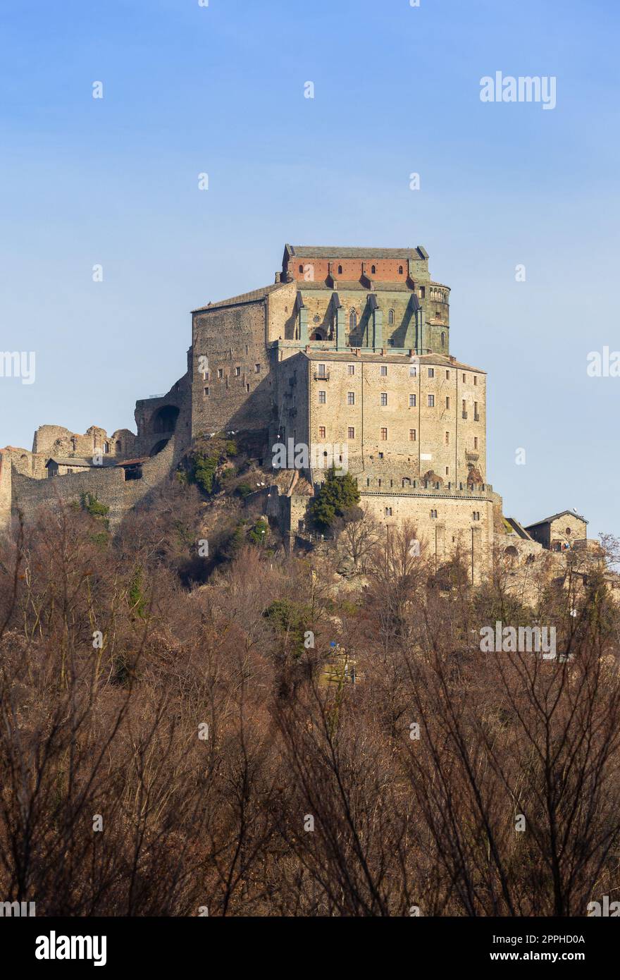 Abbaye Saint-Michel, Sacra di San Michele, Italie. Bâtiment médiéval monastique. Banque D'Images