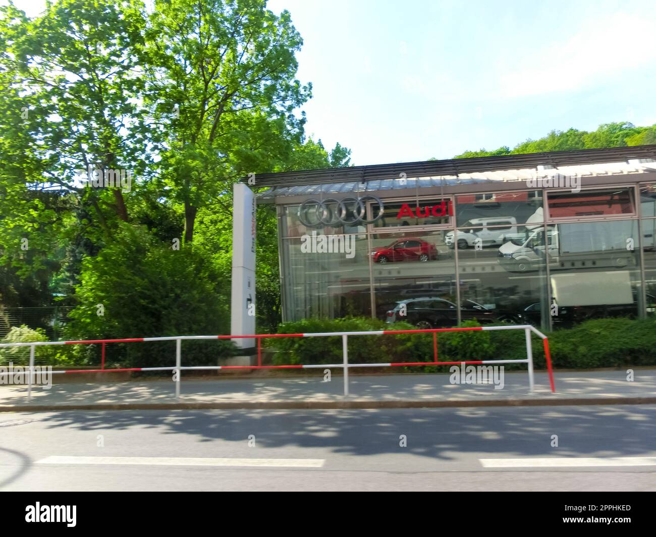 Audi AG, dont le siège social est à Ingolstadt, est un constructeur automobile allemand. Banque D'Images
