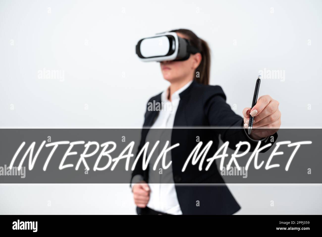 Affiche présentant le marché interbancaire. Notion : méthode bancaire utilisée pour les transactions effectuées électroniquement Banque D'Images