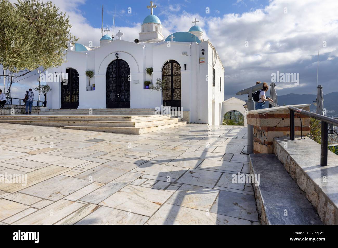 Chapelle Saint-Georges au sommet du mont Lycabette, Athènes, Grèce. Banque D'Images