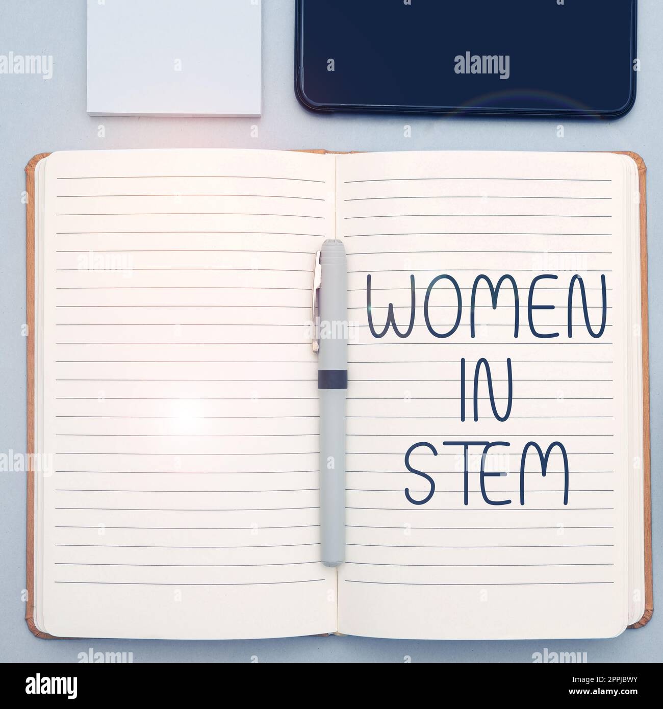 Texte d'écriture femmes dans Stem. Concept Internet Science technologie Ingénierie mathématiques scientifique recherche Banque D'Images