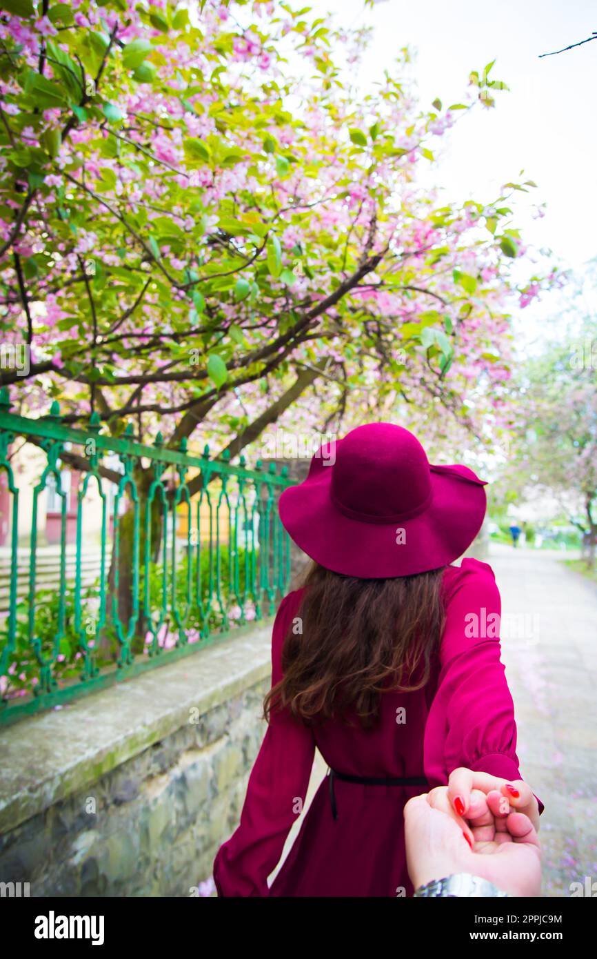 Homme habiller en femme Banque de photographies et d’images à haute résolution Alamy