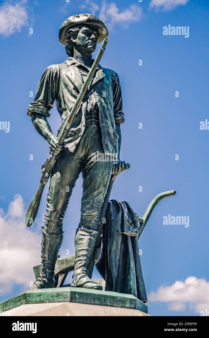 Statue de minute Man au North Bridge au parc historique national de minute Man à Concord, Massachusetts Banque D'Images