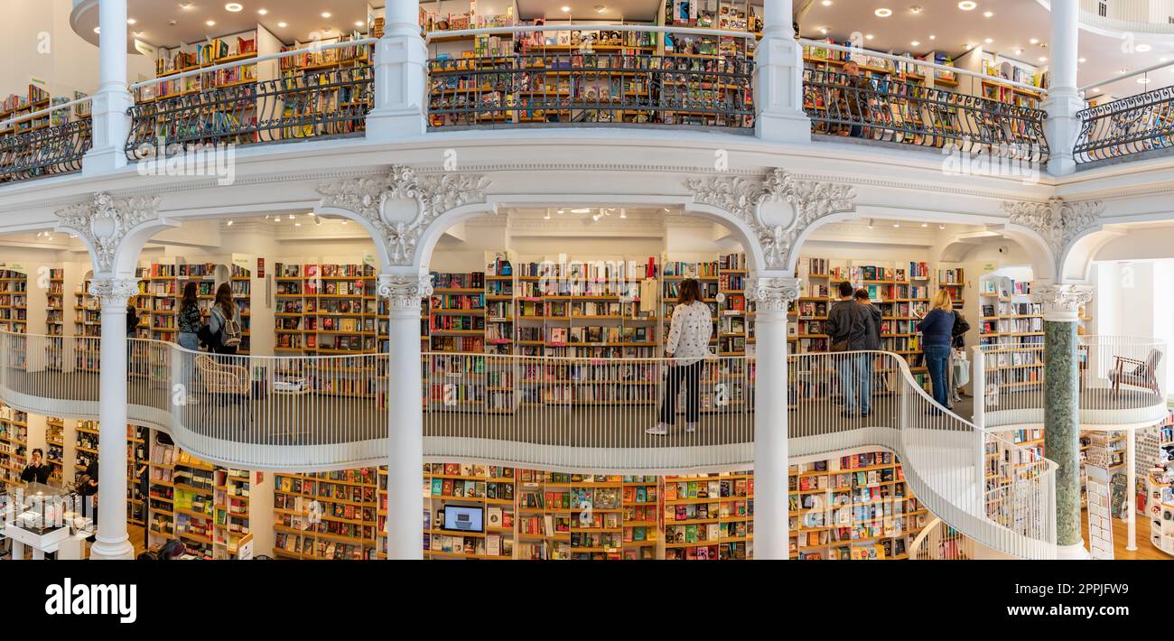 Librairie Carturesti Carusel Banque D'Images