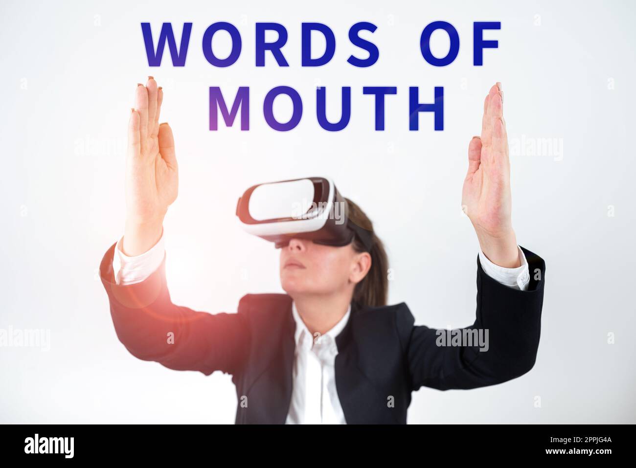 L'écriture à la main signe les mots de la bouche. Aperçu de l'entreprise simple déclaration peut aider à guérir mal ou de blesser quelqu'un Banque D'Images