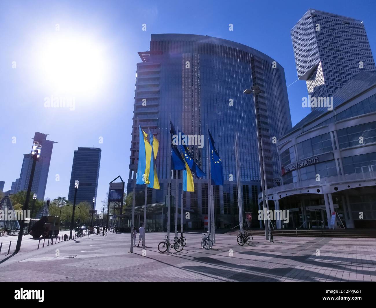 Francfort-sur-le-main, Allemagne - 10 mai 2022: Entrée au salon de Francfort - Messe Frankfurt est le plus grand organisateur de salon, congrès et événements Banque D'Images