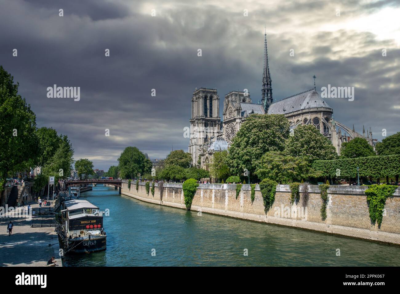 Cathédrale notre Dame de Paris avant le grand incendie Banque D'Images