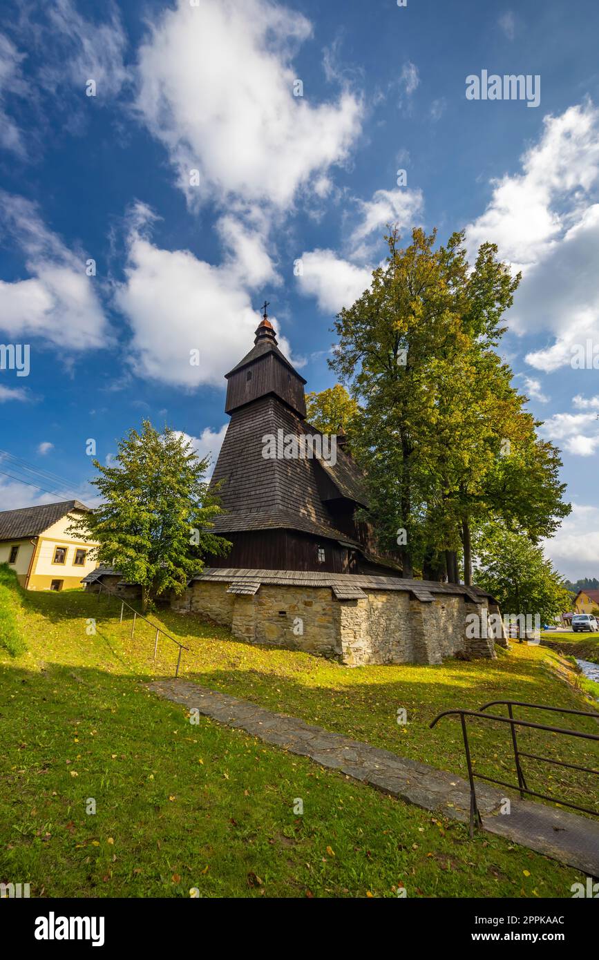 Eglise catholique romaine de Saint-François d'Assise, site de l'UNESCO, Hervartov près de Bardejov, Slovaquie Banque D'Images