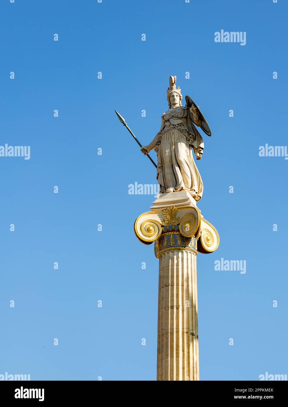 Académie d'Athènes - colonne Athéna Banque D'Images