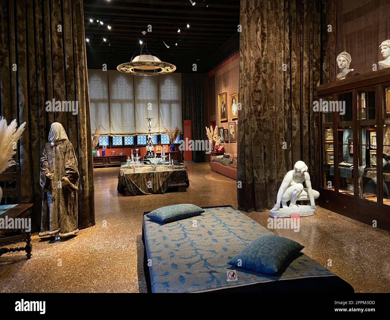 Intérieur du Musée Museo Fortuny dans la ville de Venise Banque D'Images