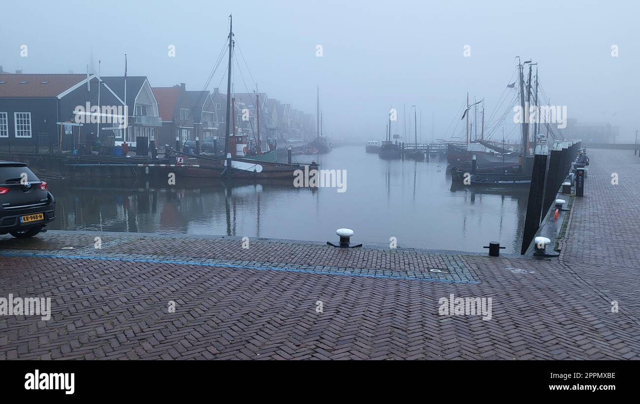 Visiter la ville d'Urk dans un mobil-home. Banque D'Images