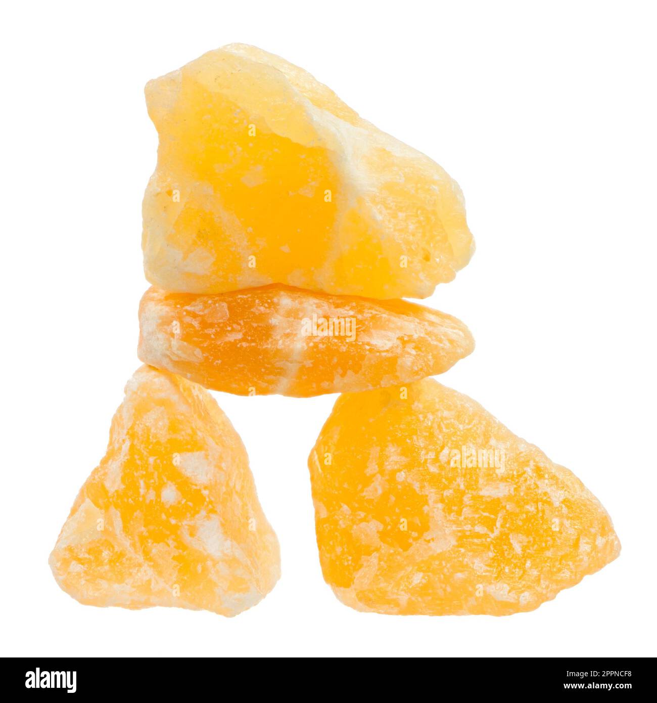 Isolted calcite orange équilibrée des pierres de guérison Banque D'Images