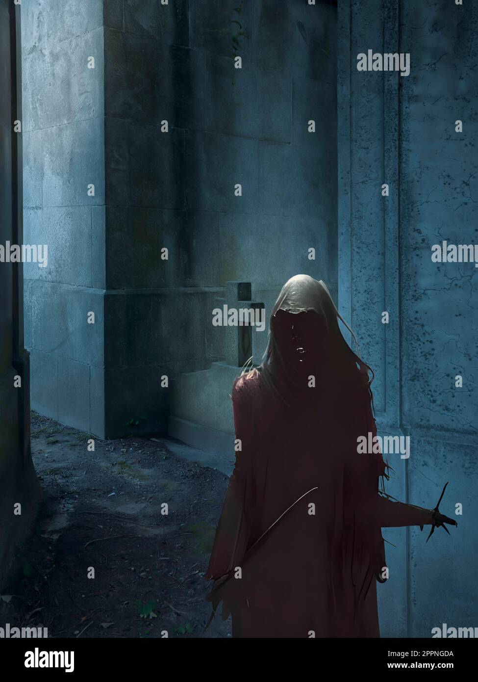 Figure de creepy dans un vieux cimetière européen Banque D'Images