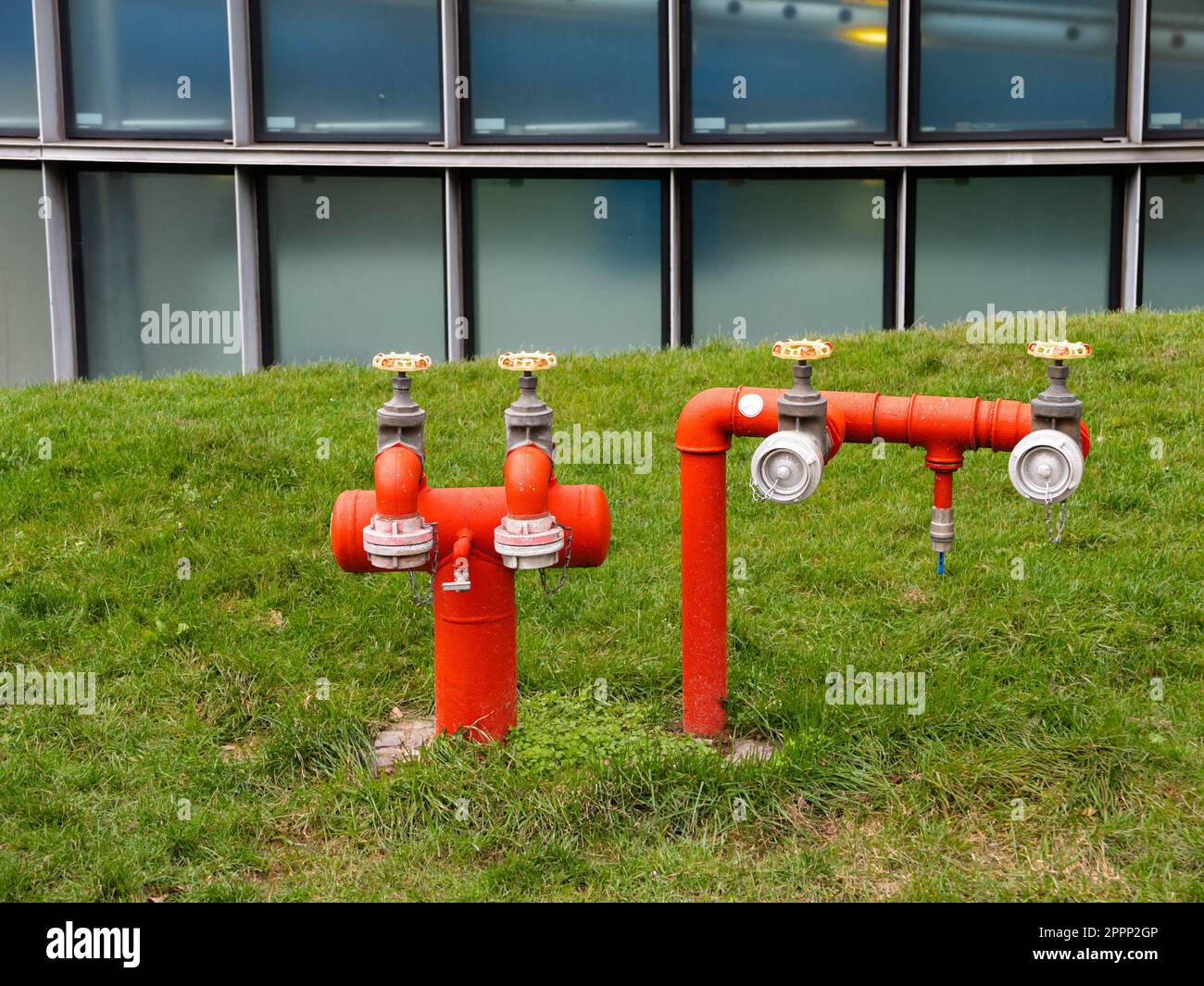 Installation d'eau extérieure à Francfort pour l'extinction d'incendies Banque D'Images