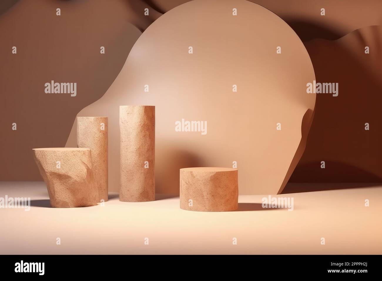 Un podium cylindrique vide pour l'affichage des produits dans des tons d'orange. Banque D'Images