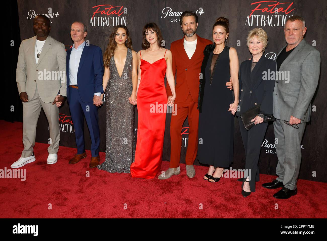 24 avril 2023 Los Angeles, Californie - Darryl Frank, Toby Huss, Reno Wilson, Silver Tree, Alexandra Cunningham, Alyssa Jirrels, Lizzy Caplan, Joshua Jackson, Amanda Peet, Dee Wallace, Nicole Clemens, Brian Goodman, Justin Falvey. 'Los Angeles Premiere de Paramount +'Fatal attraction'' tenu au théâtre SilverScreen à Los Angeles. (Credit image: © FS/AdMedia via ZUMA Press Wire) USAGE ÉDITORIAL SEULEMENT! Non destiné À un usage commercial ! Banque D'Images