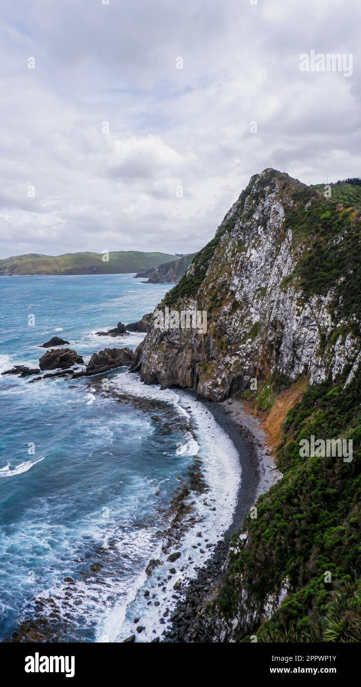 Vue sur l'océan depuis le phare de Nugget point, South Island, Nouvelle-Zélande Banque D'Images