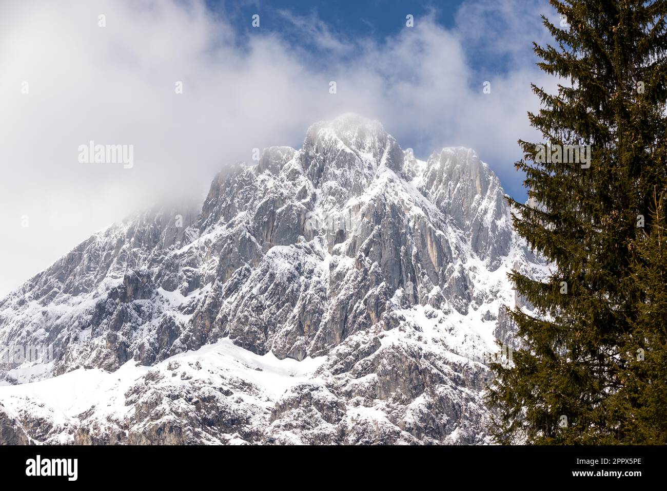 Mühlbach am Hochkönig province de Salzbourg en Autriche Banque D'Images Mühlbach am Hochkönig province de Salzbourg en Autriche Banque D'Images