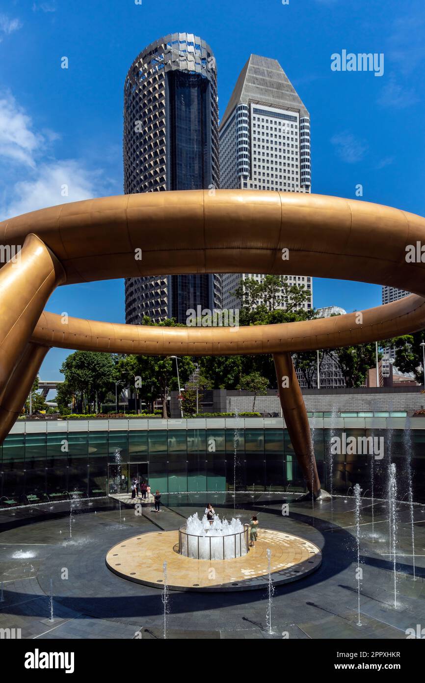 La tour Millenia et la tour Centennial, Fontaine de richesse, Singapour. Banque D'Images