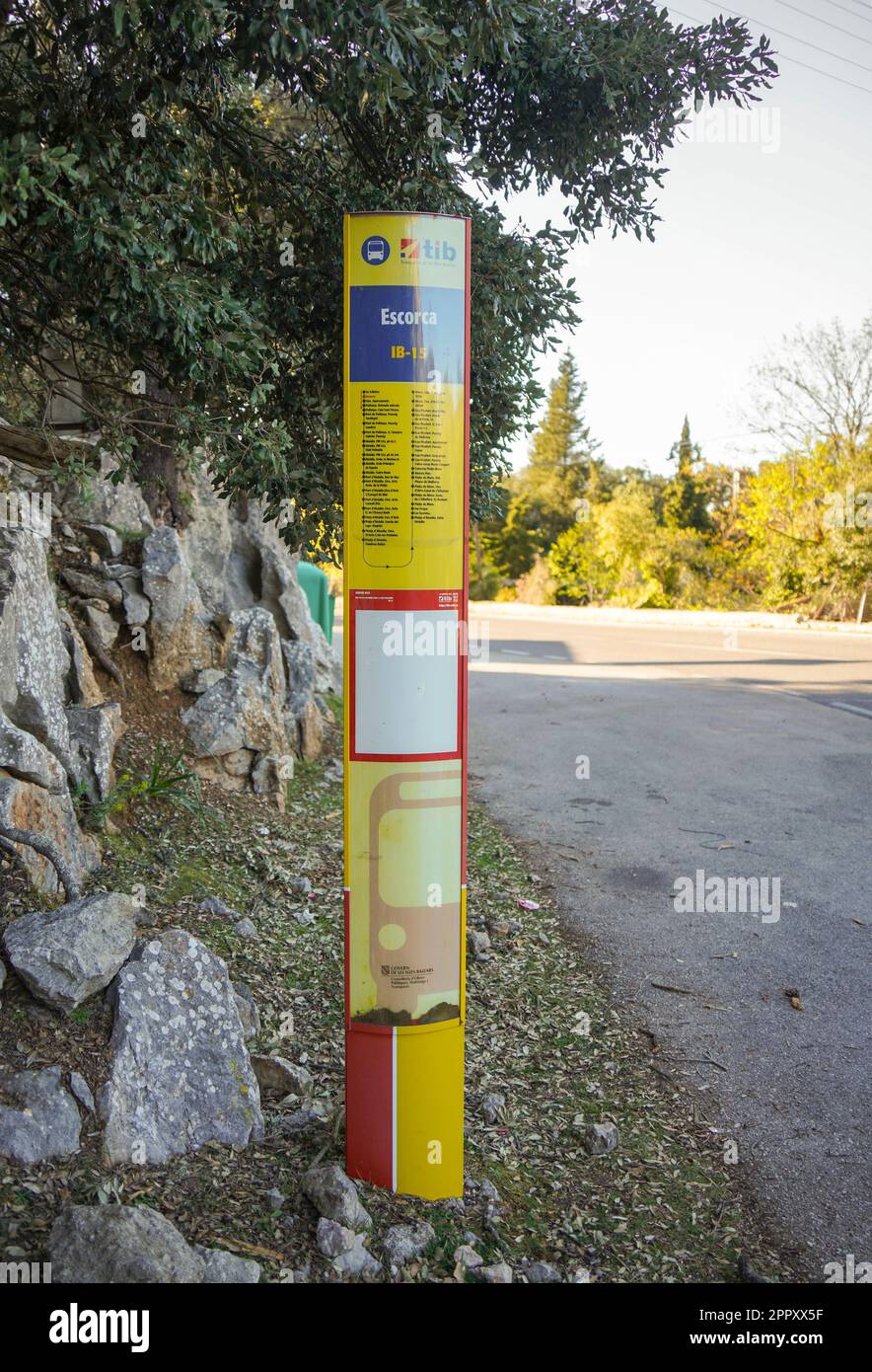 Arrêt de bus, montagnes Tramuntana, Sierra de Tramontana à Majorque, Espagne. Banque D'Images