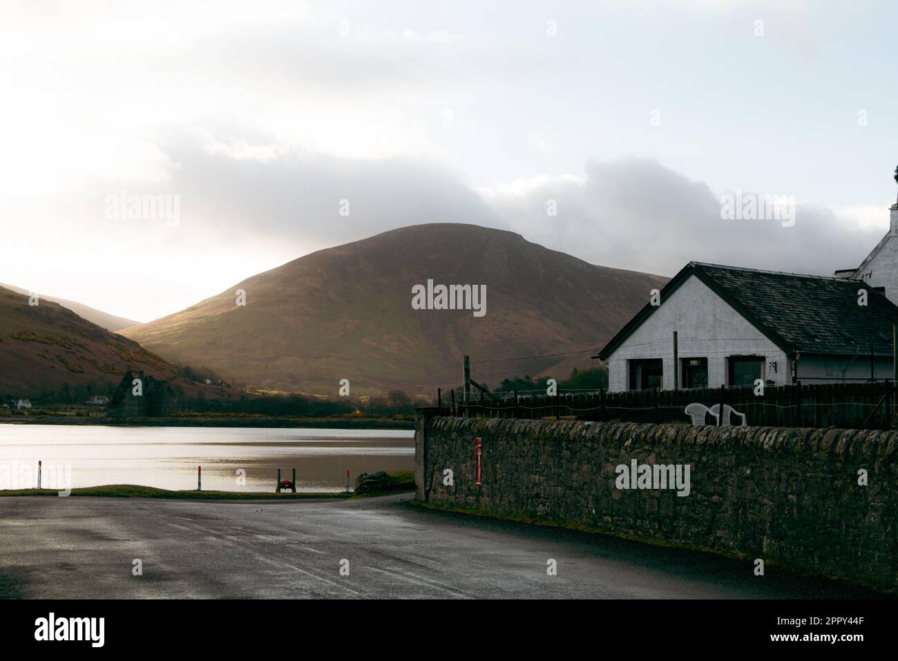 Lochranza - collines ensoleillées 2 Banque D'Images