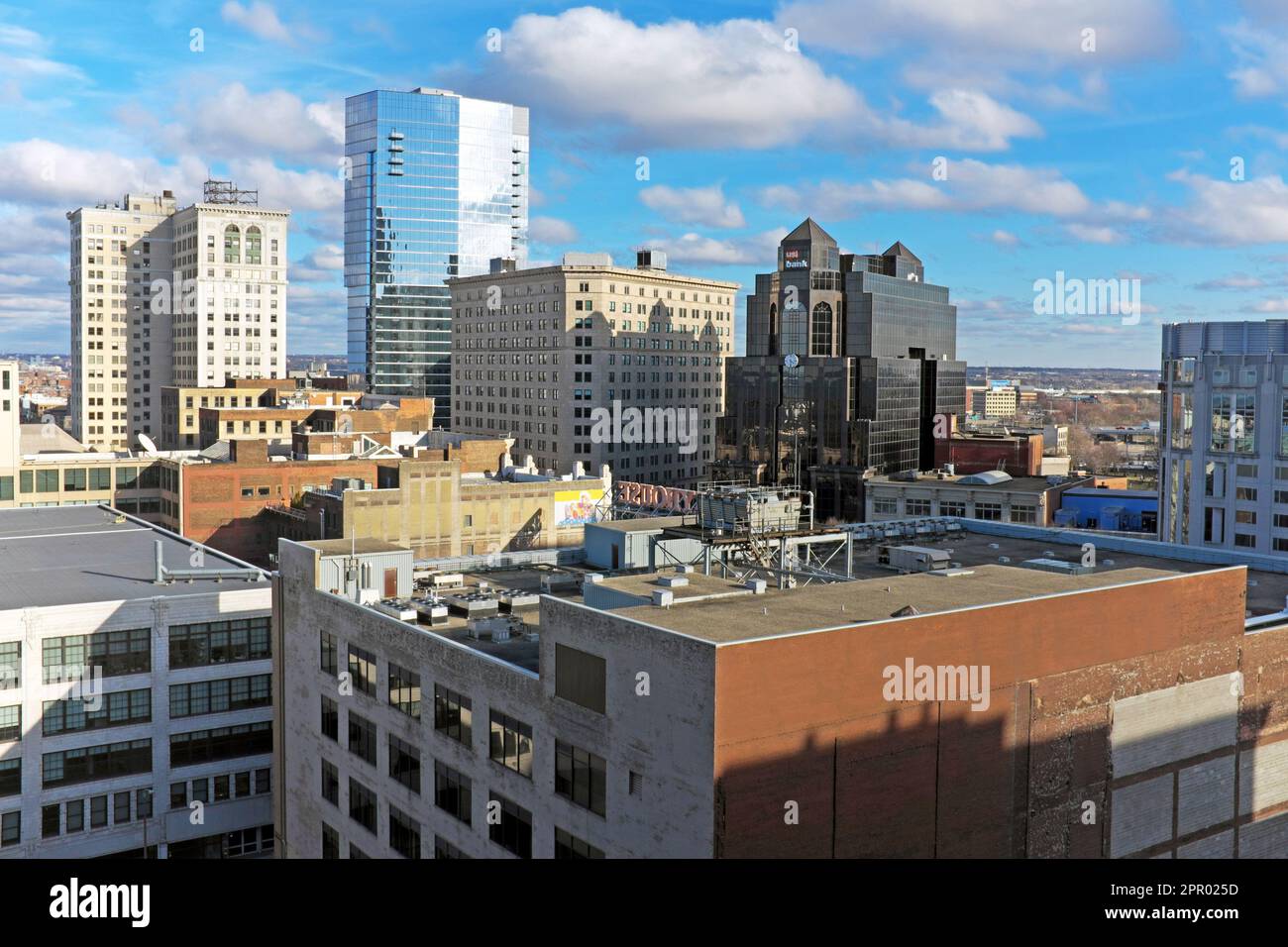 Vue unique sur le quartier des théâtres de Playhouse Square dans le centre-ville de Cleveland, Ohio, États-Unis sur 24 février 2023. Banque D'Images