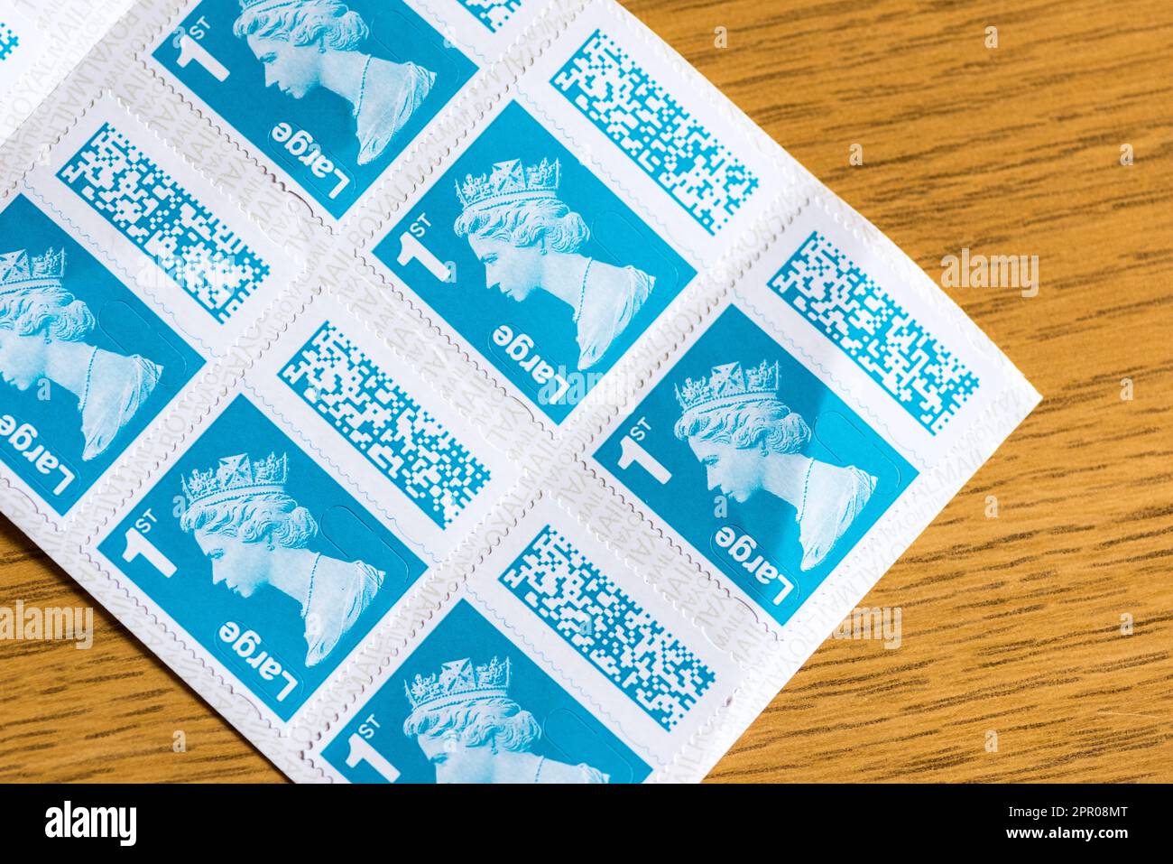Timbres postaux royaux avec code-barres Banque D'Images