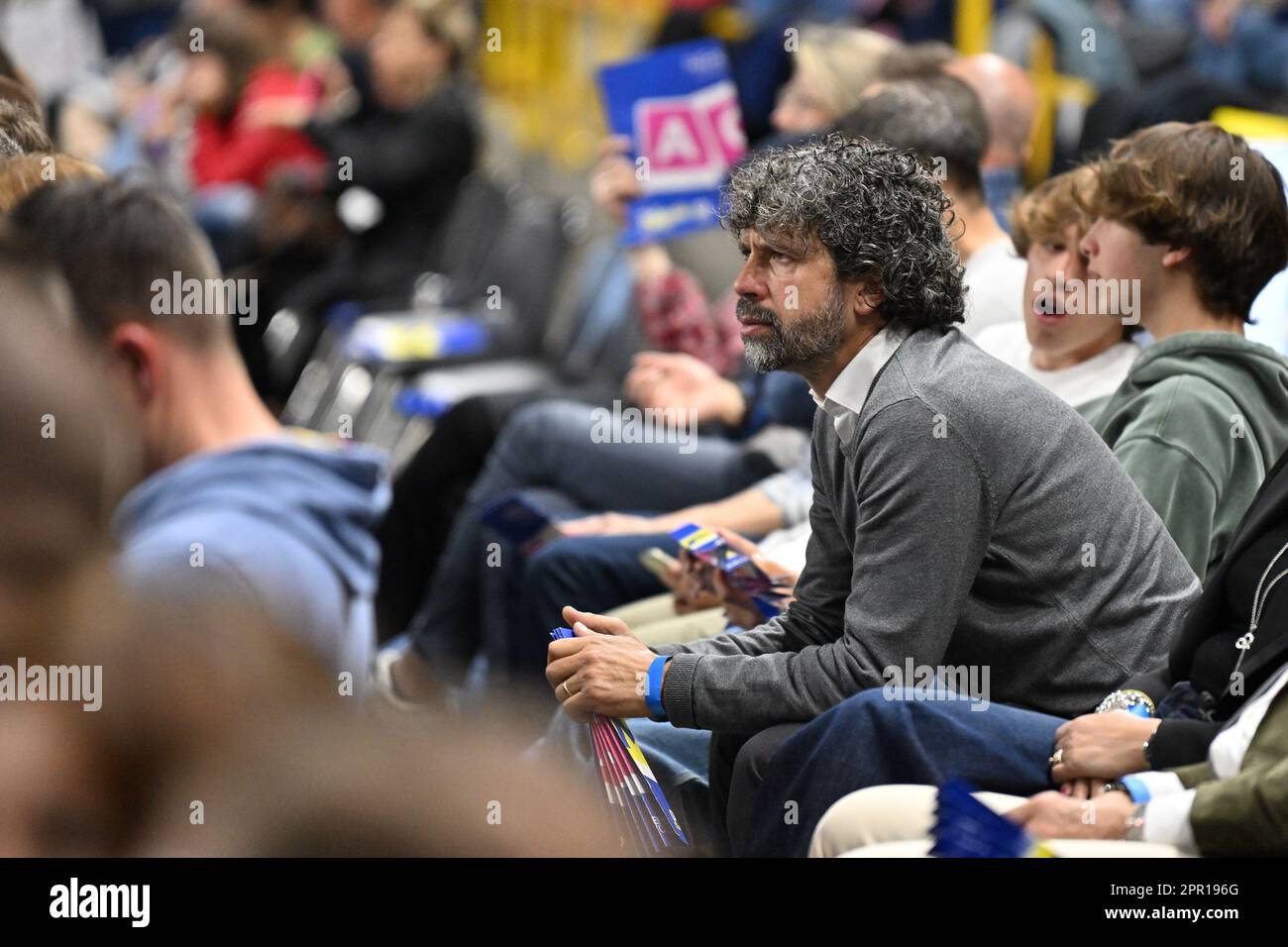 Vérone, Italie. 25th avril 2023. Tommasi Damiano pendant les playoffs 5th place - WithU Verona vs Vero Volley Monza, Volleyball Italien série A Men SuperLeague Championship Championship à Vérone, Italie, 25 avril 2023 Credit: Independent photo Agency/Alay Live News Banque D'Images