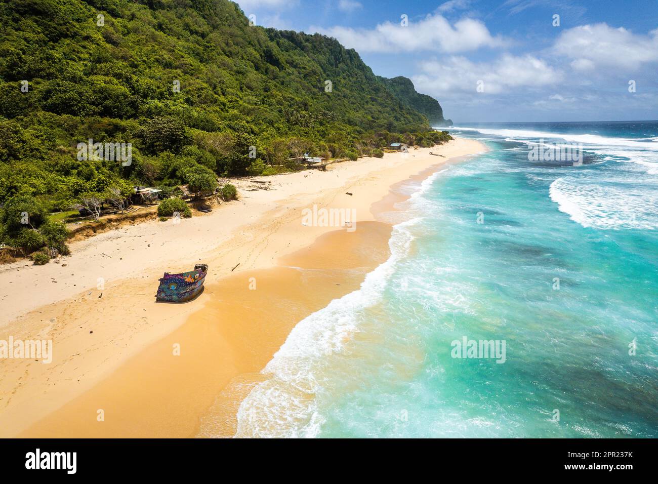 Vue aérienne de la plage de Nunggalan à Bali, Indonésie Banque D'Images