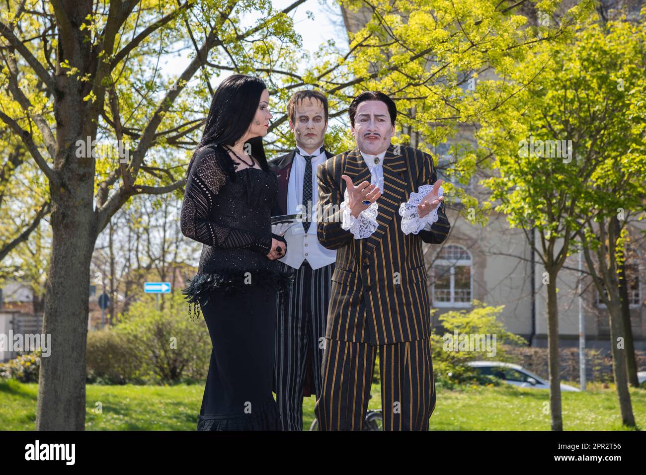 Open Air Veranstaltung zum traditionellen Startschuss zum Vorverkauf für den 27. Bautzener Theatersommer auf dem Theatervorplatz am Theater Bautzen. B Banque D'Images