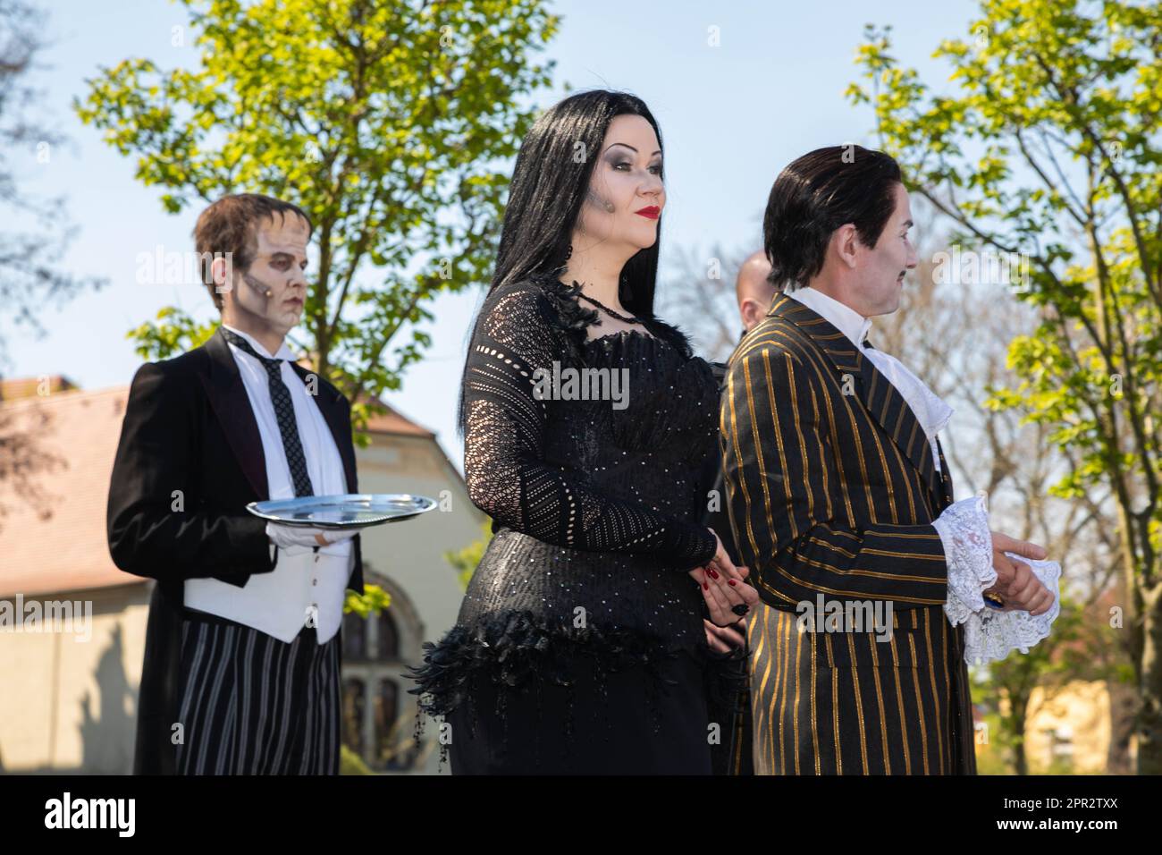 Open Air Veranstaltung zum traditionellen Startschuss zum Vorverkauf für den 27. Bautzener Theatersommer auf dem Theatervorplatz am Theater Bautzen. B Banque D'Images