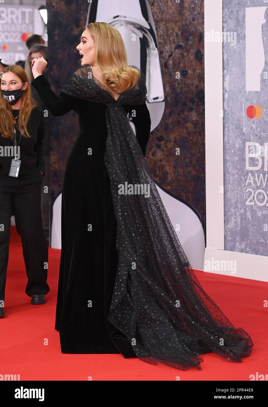 La photo doit être créditée ©Alpha Press 079965 08/02/2022 Adele Adkins au BRIT Awards 2022 à l'Arena O2 à Londres Banque D'Images